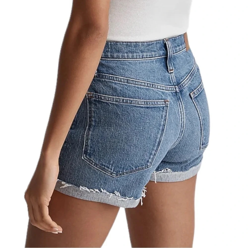 Madewell High-Rise Denim Shorts size 25 in Medium Wash